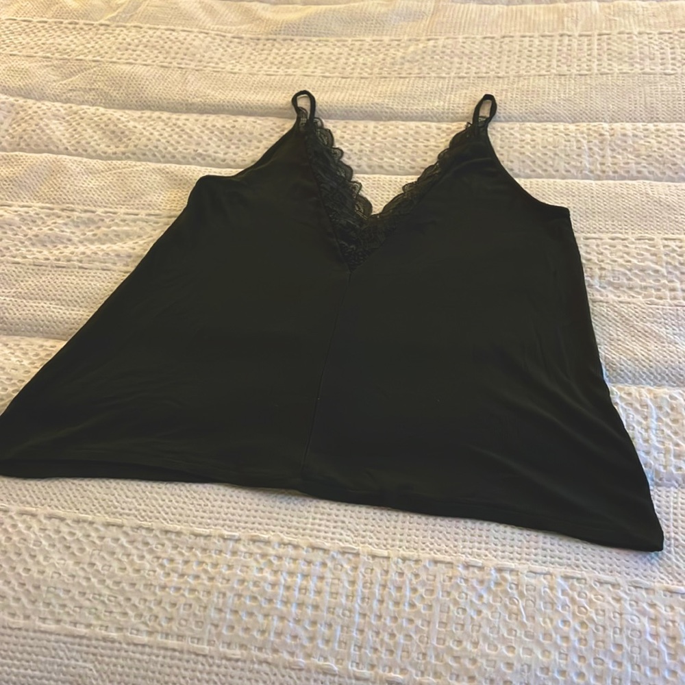 Dark Green Soft Lace V-Neck American Eagle Tank
